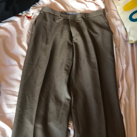 Nice slacks - Picture 2 of 2